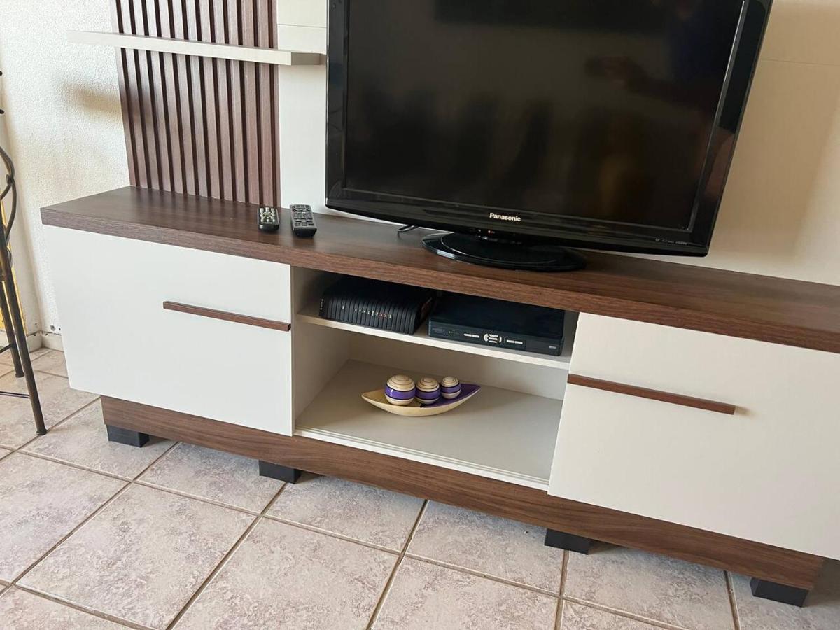 Ferienwohnung Apartamento Maravilhoso, Completo,1 Quarto Com Cama Queen E Sofa Retratil, Bi Cama Embutida, Colchao Extra, Vista Pro Mar, Dormem 5, Pe Na Areia, Jacuzzi, Piscina Wifi,Self Checkin, Automatizado Florianópolis Exterior foto